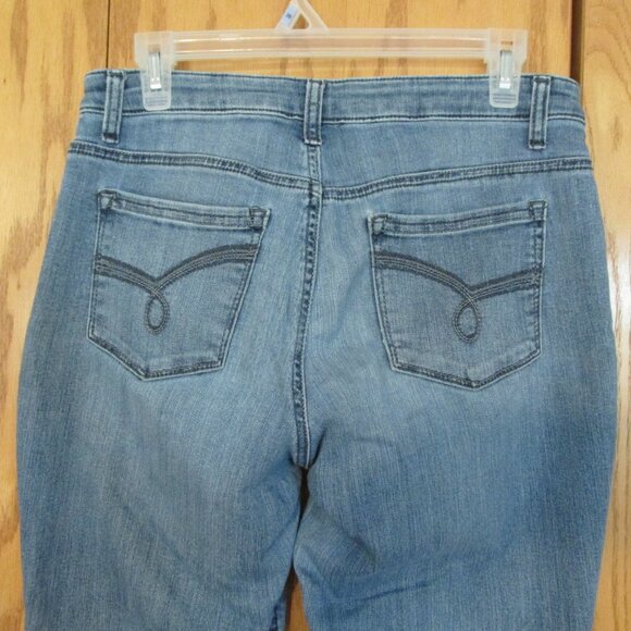RIDERS BY LEE WOMEN'S SZ 8 M JEANS MED BLUE SLUB STRETCH DENIM MID RISE STR8 LEG - Picture 7 of 11